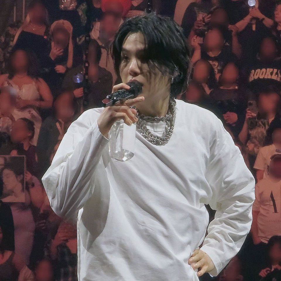 A moment captured by SUGA (BTS)'s fan