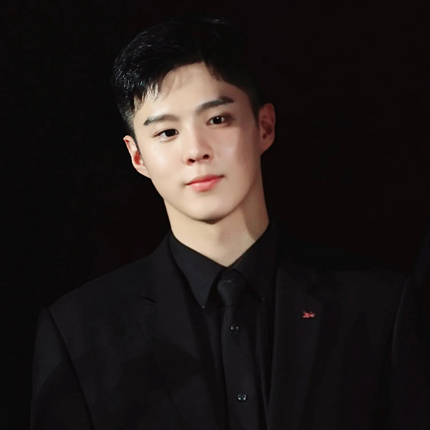 김우석의 비하인드 컷