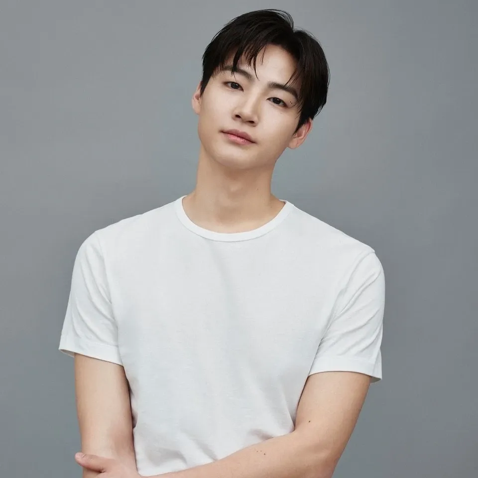 Foto terbaru JAY B (GOT7)