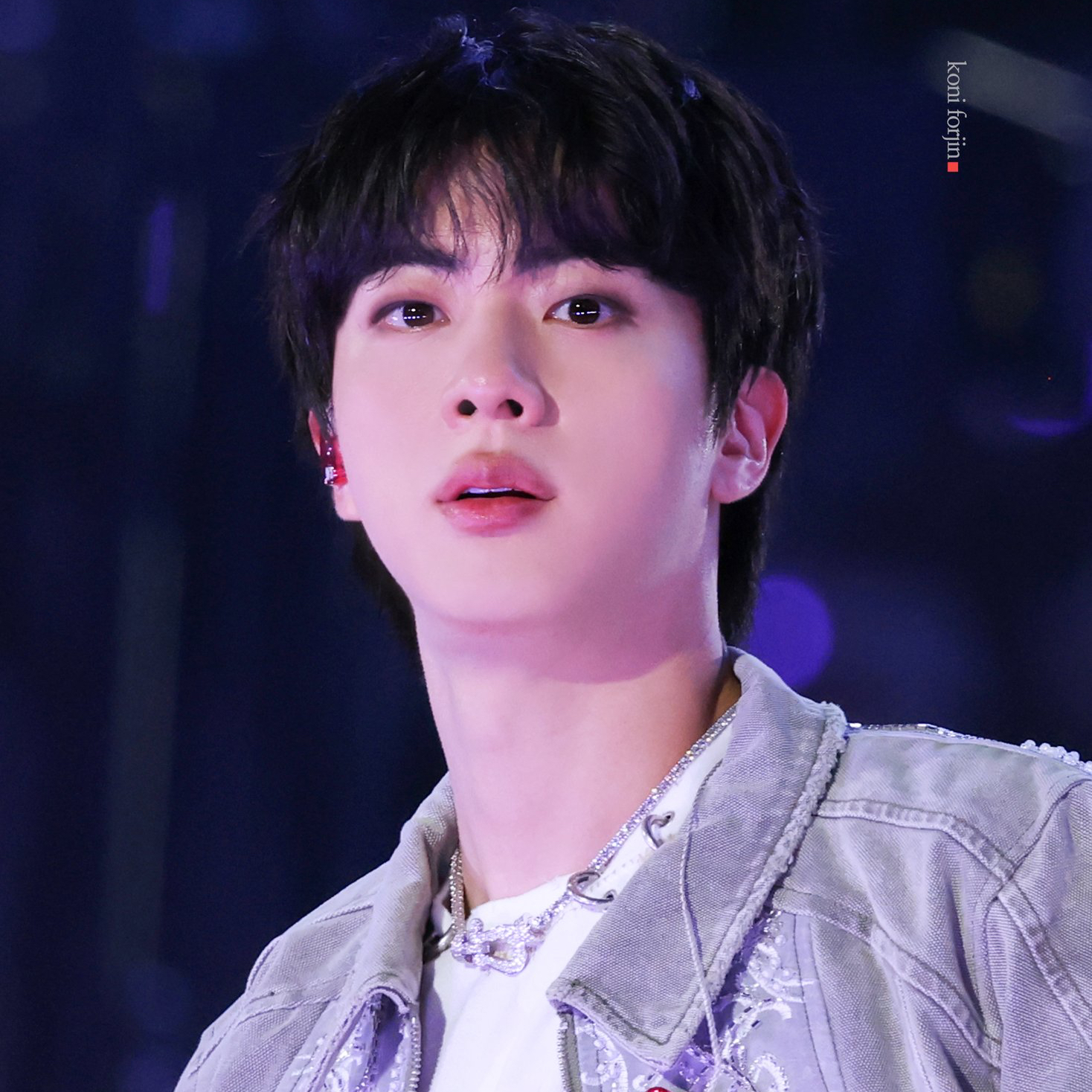 진 (방탄소년단) 최근 활동샷