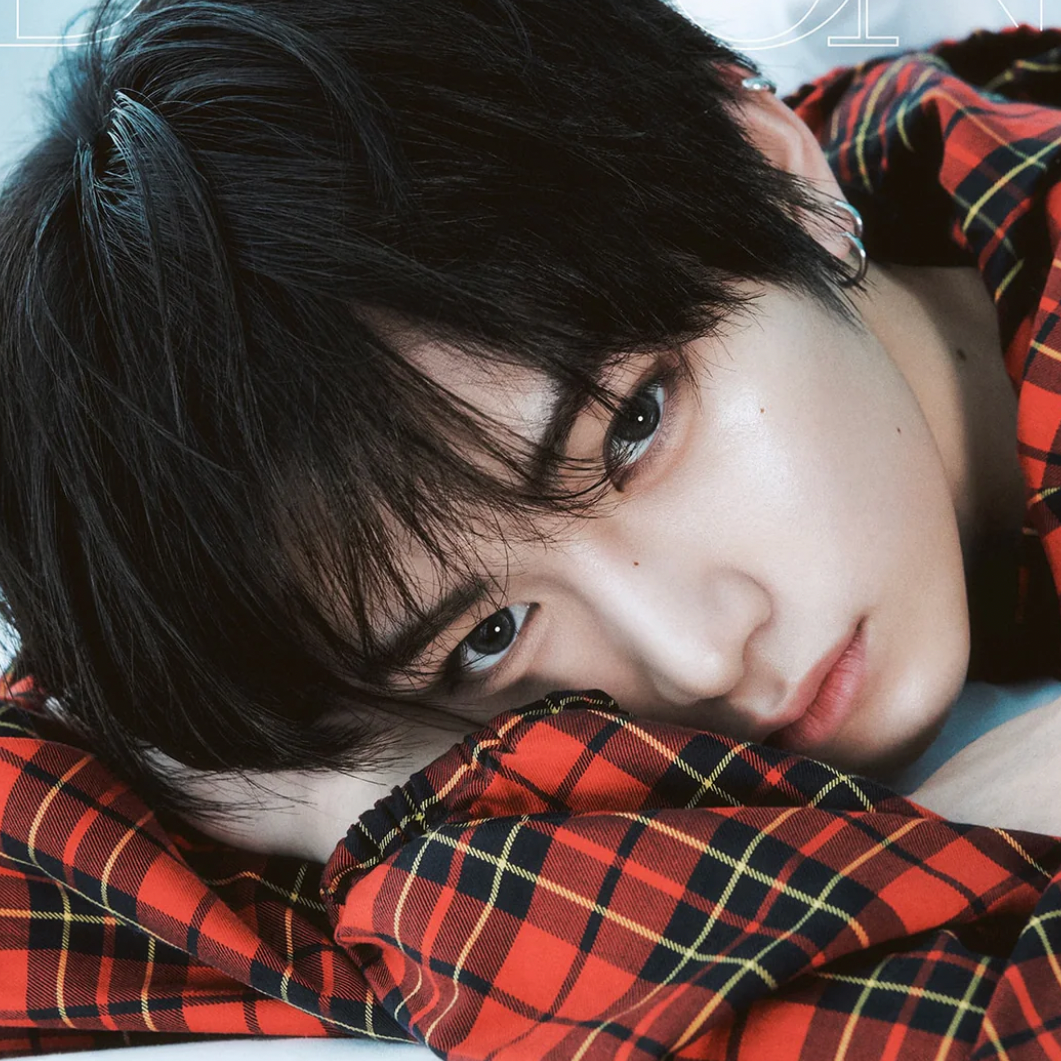 A moment captured by Zhou Anxin (ALPHA DRIVE ONE)'s fan