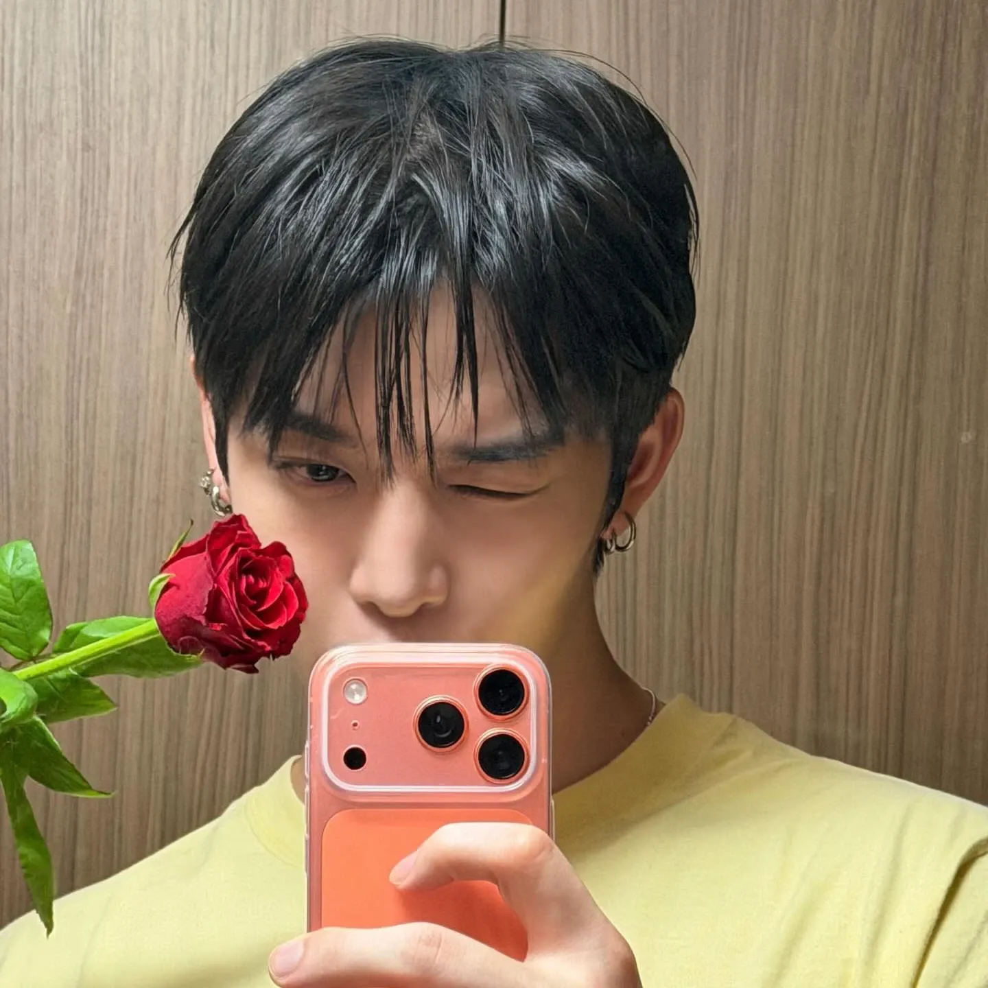 Latest photo of Bae Jinyoung