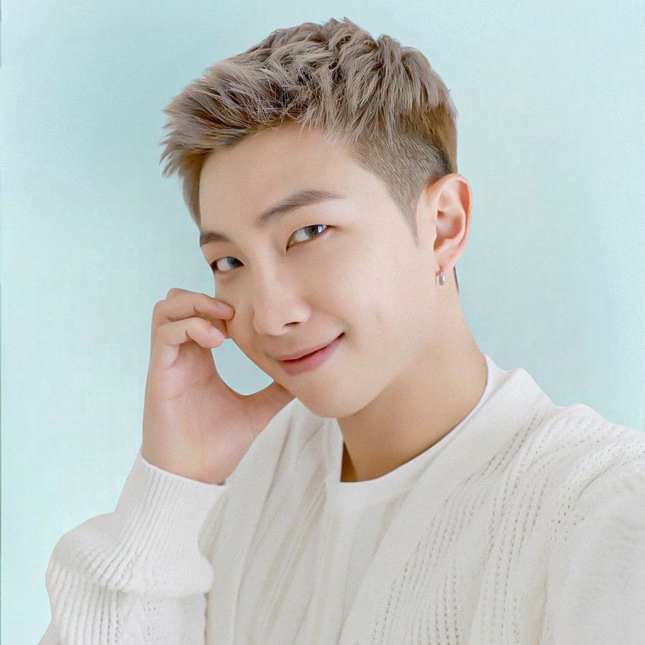 Behind-the-scenes cut of RM (BTS)
