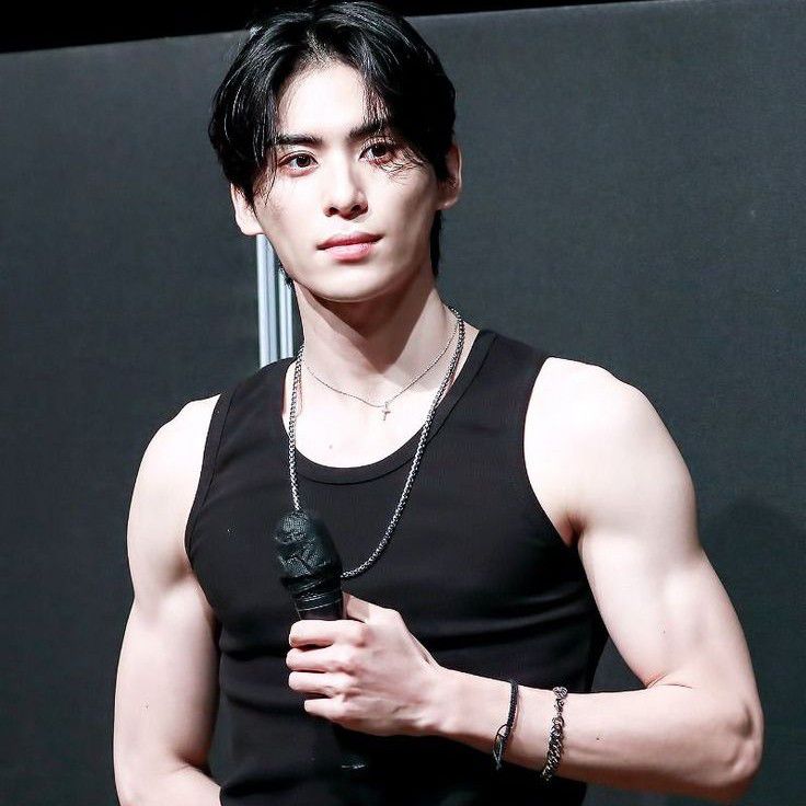 Behind-the-scenes cut of Taeyang (SF9)