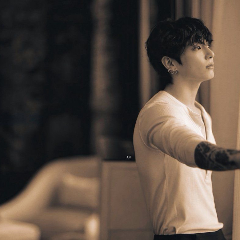 Behind-the-scenes cut of Jungkook (BTS)