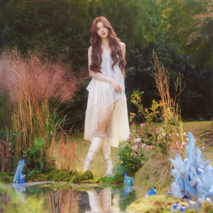 Sana (TWICE)的最新照片