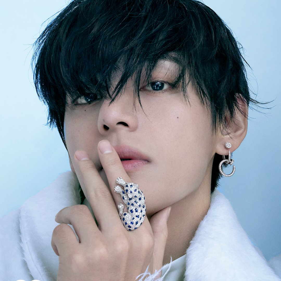 Latest photo of V (BTS)