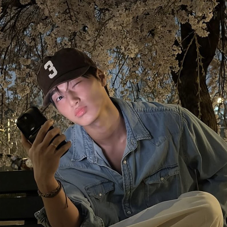 에이티즈의 최신 사진