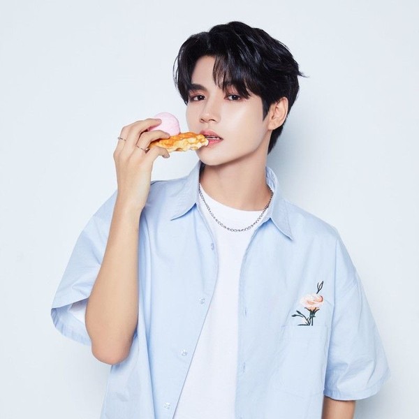 Best moment chosen by Kim (HORI7ON) fandom