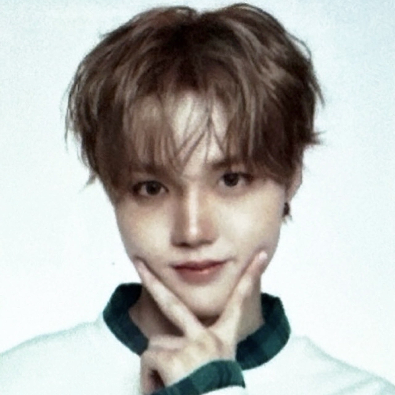 Latest photo of Doyoung (TREASURE)