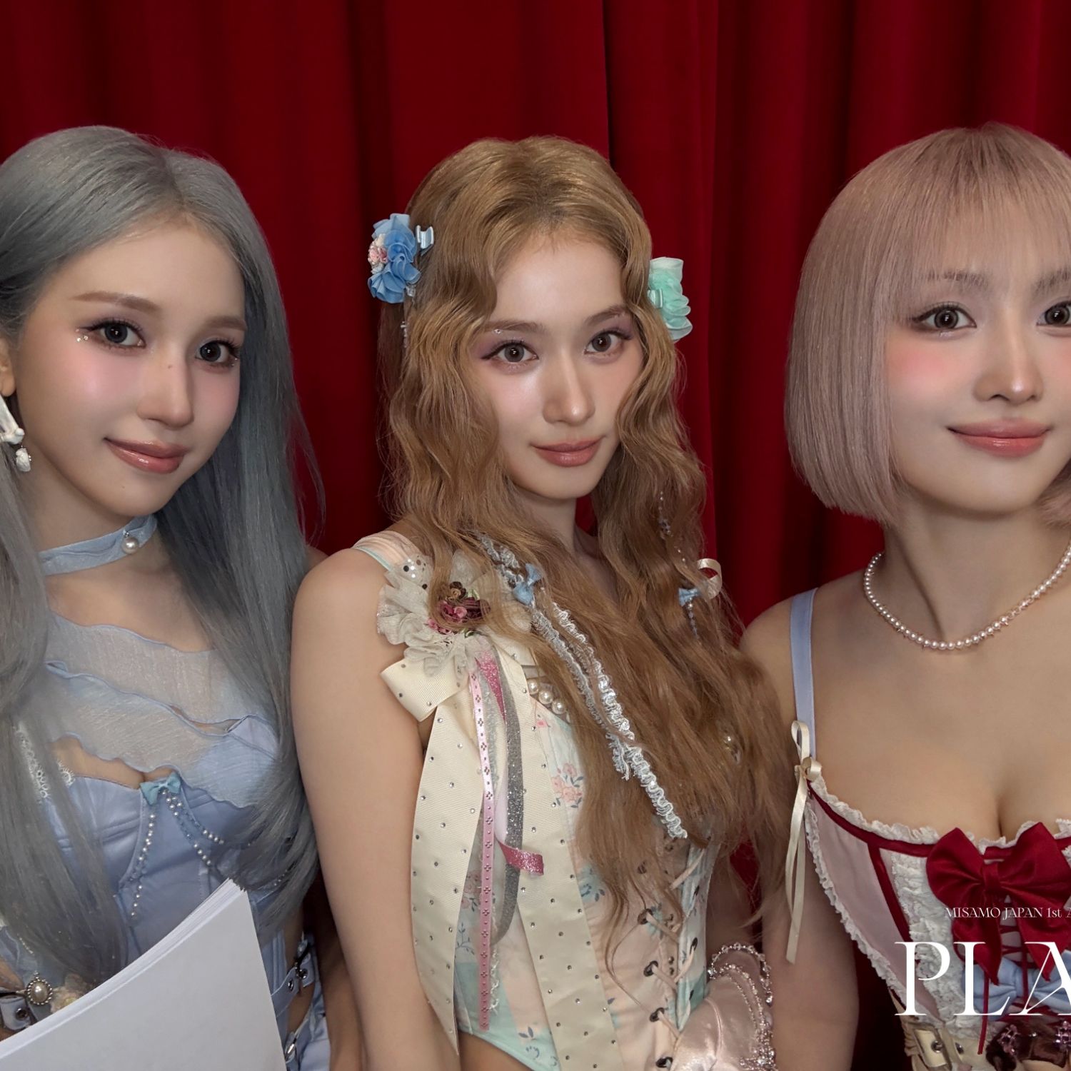 Behind-the-scenes cut of Mina (TWICE)