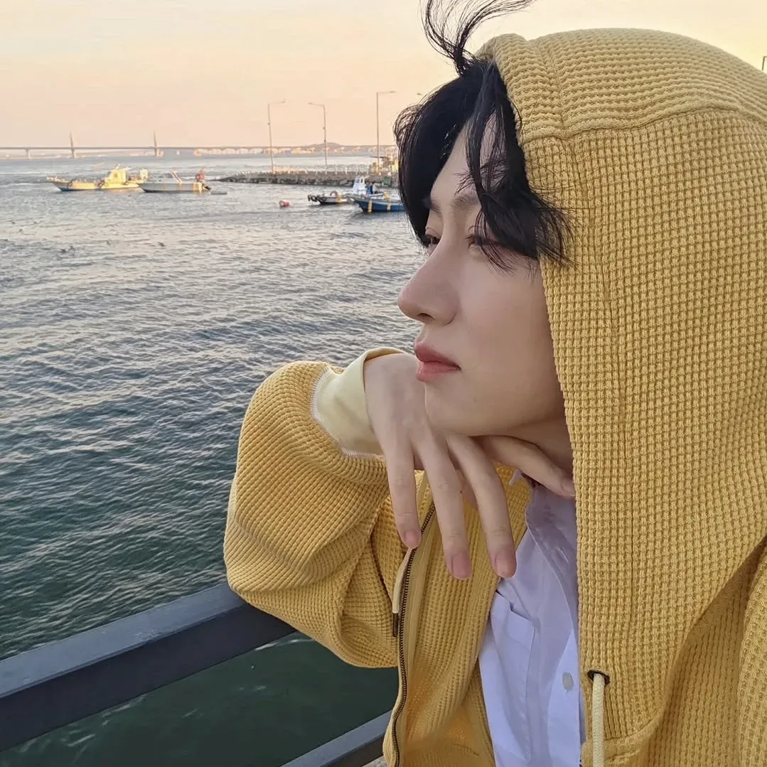 Recent activity shot of Heechul (Super Junior)