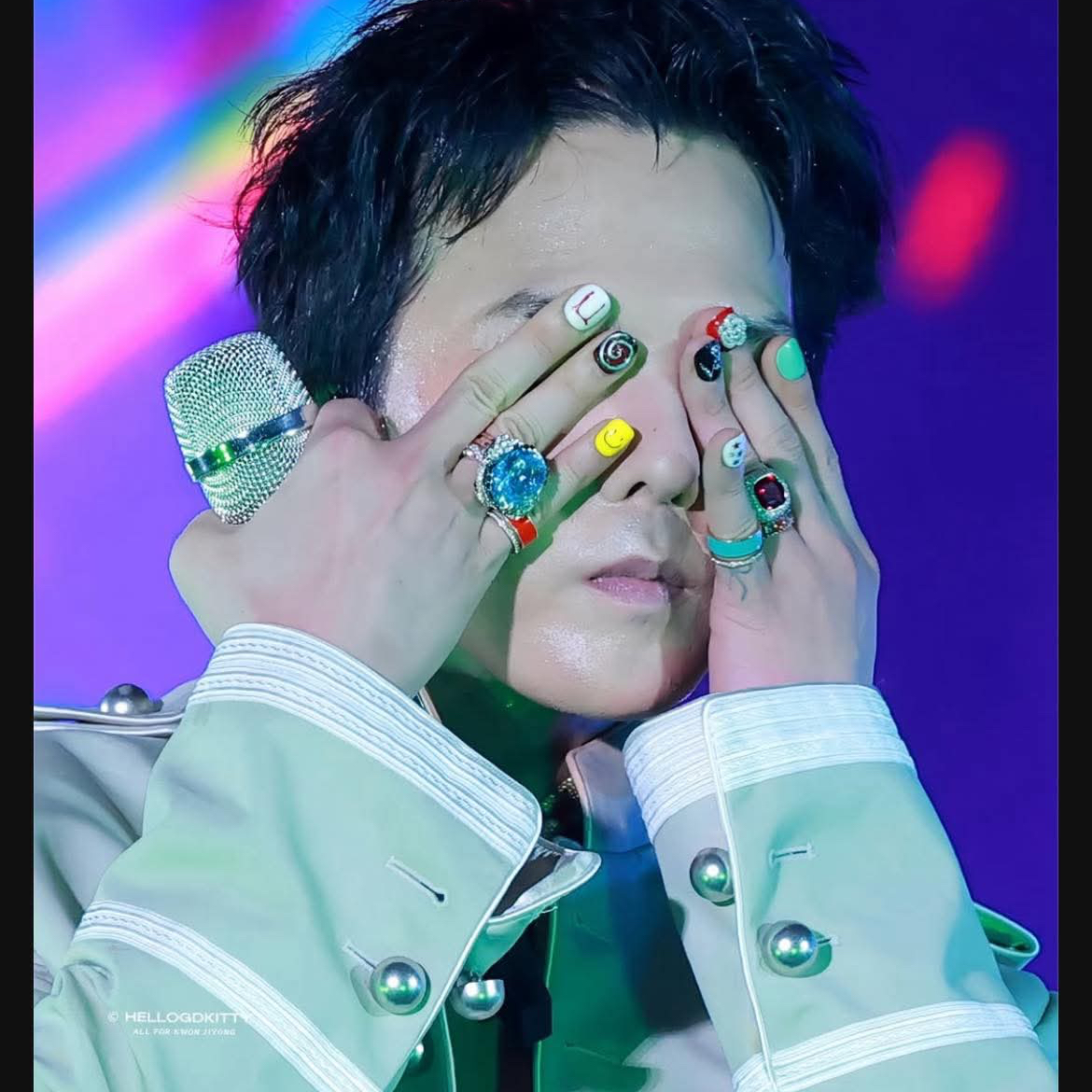 G-DRAGON (빅뱅) 최근 활동샷
