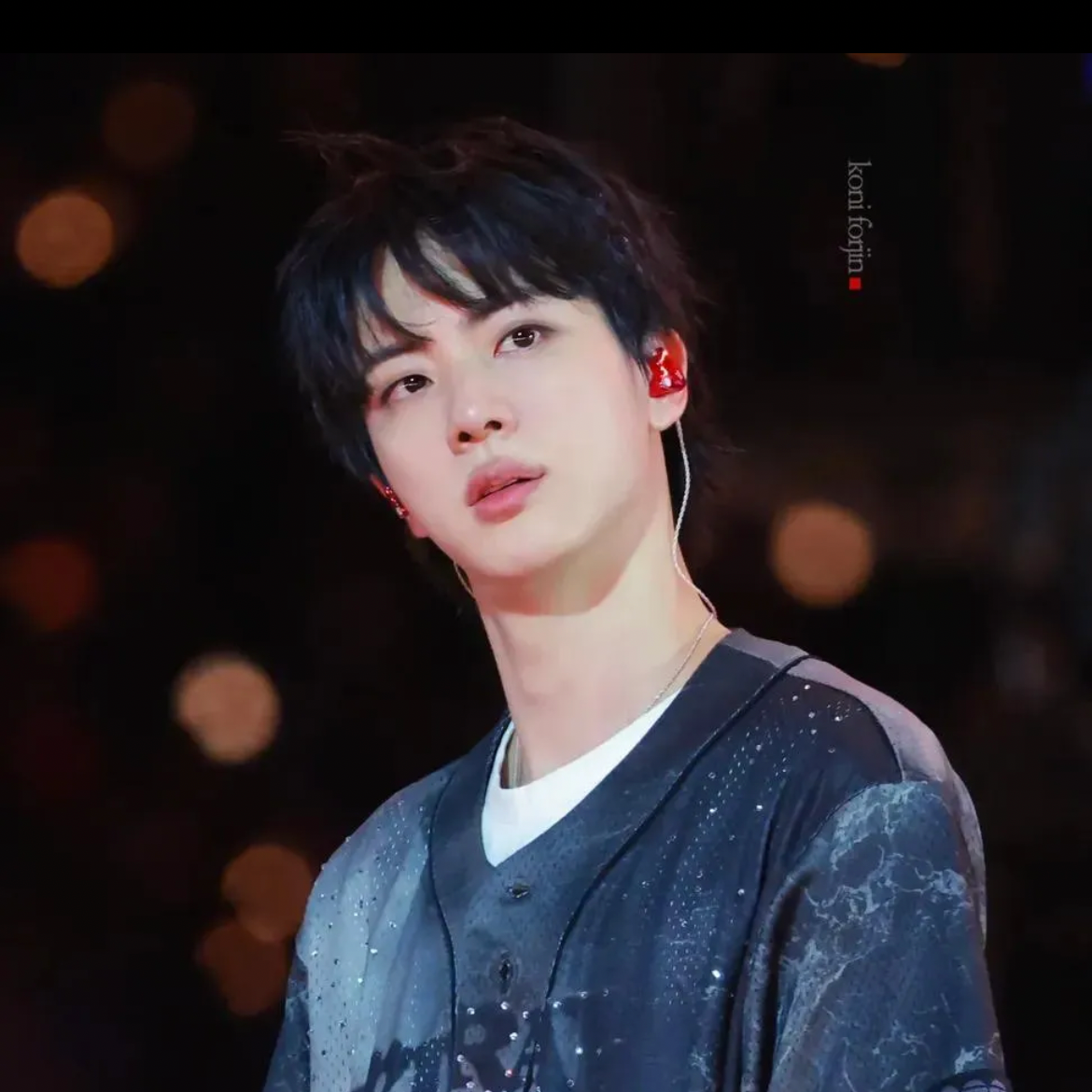 Potret di balik layar Jin (BTS)