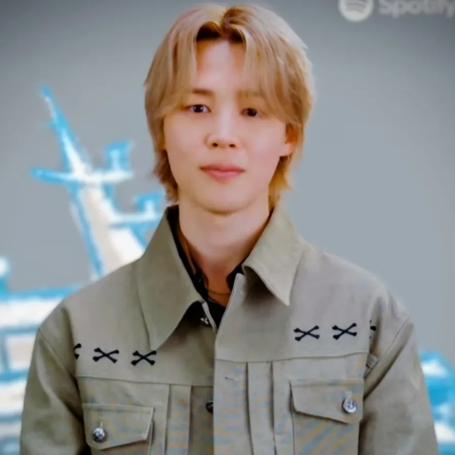 Foto aktivitas terbaru Jimin (BTS)