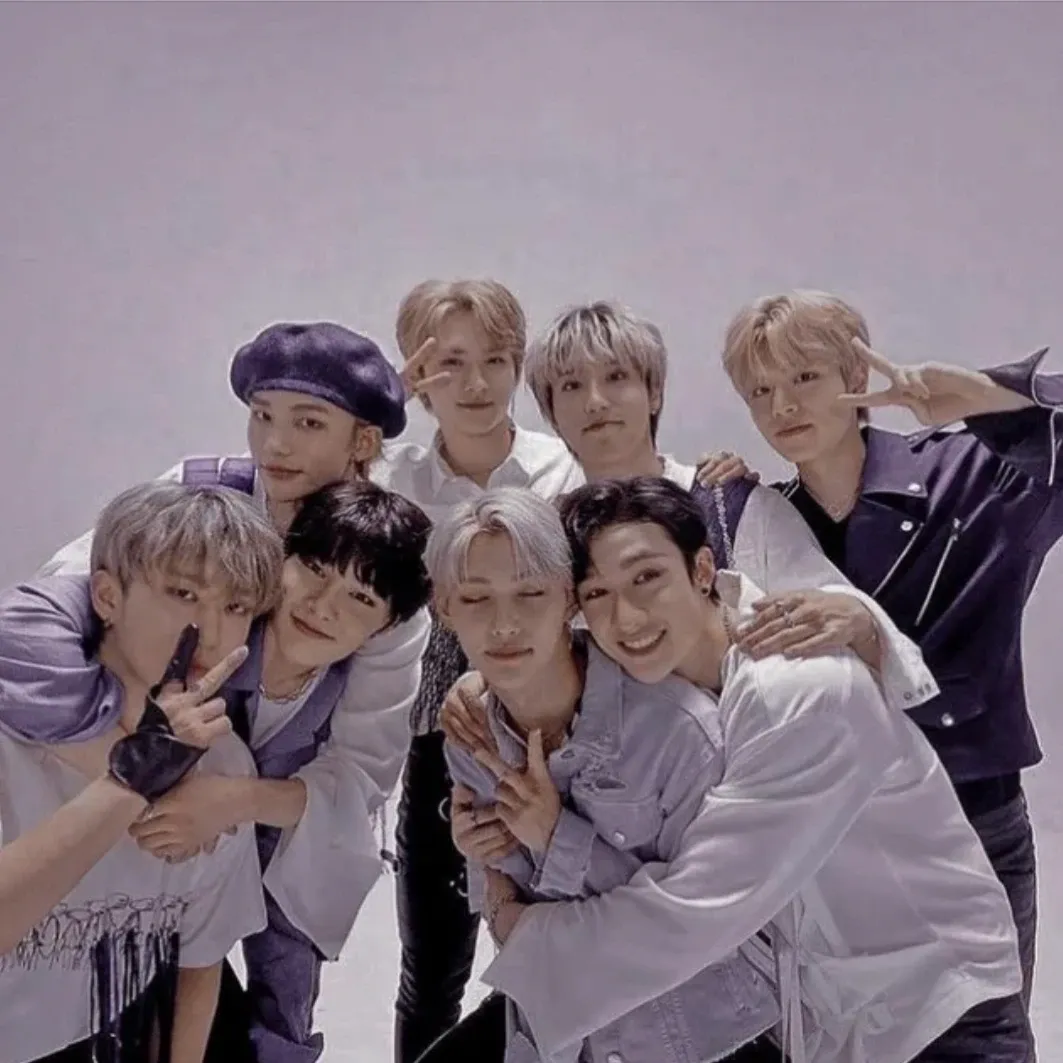 Stray Kids의 최신 사진