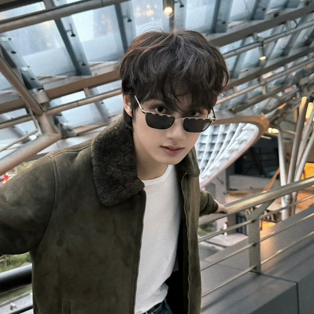 Latest photo of Jun (SEVENTEEN)