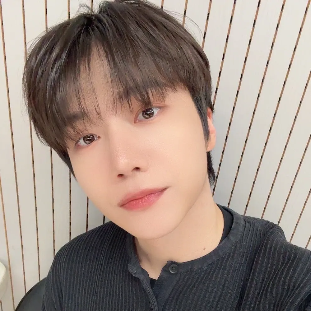 Latest photo of Jinho (PENTAGON)