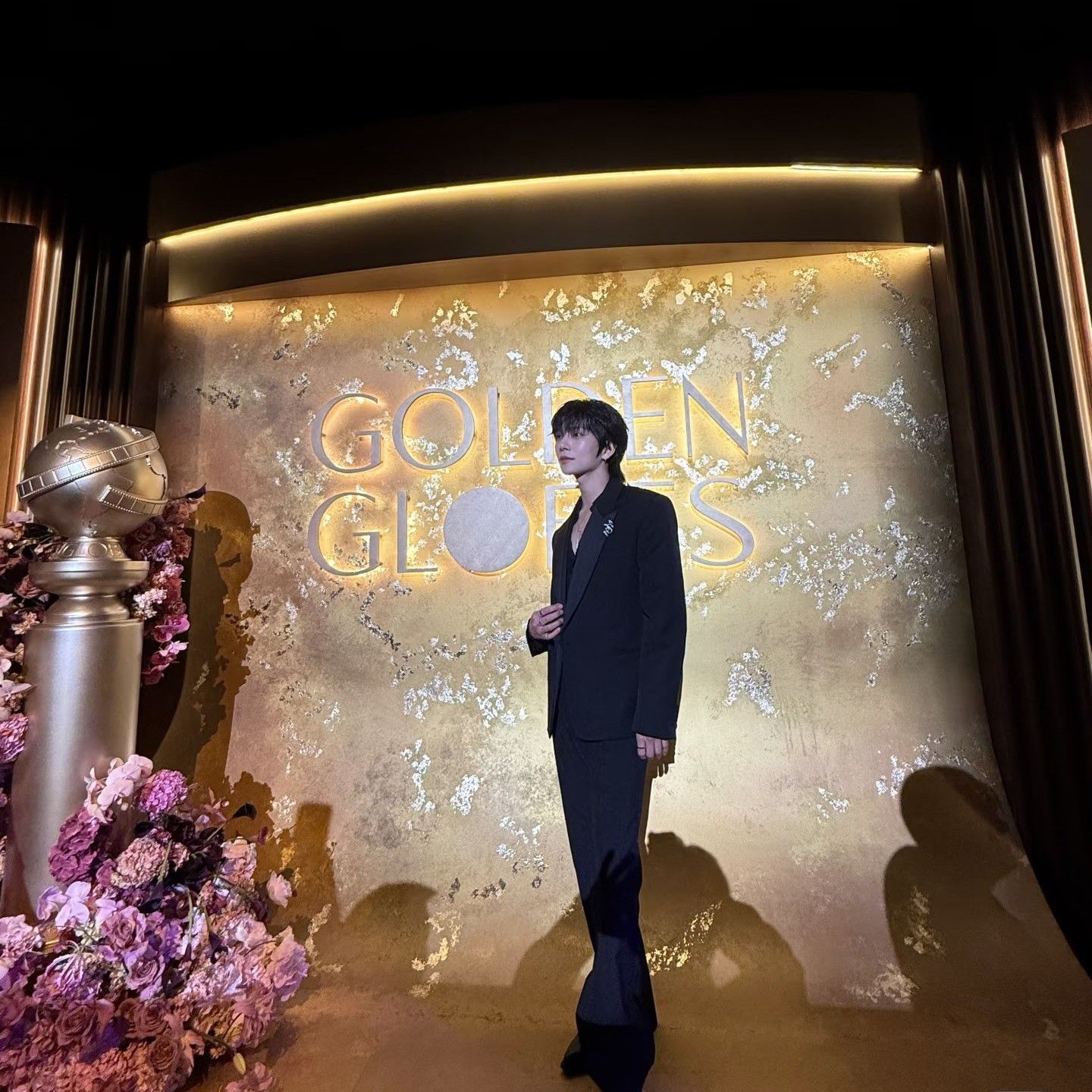 A moment captured by Joshua (SEVENTEEN)'s fan