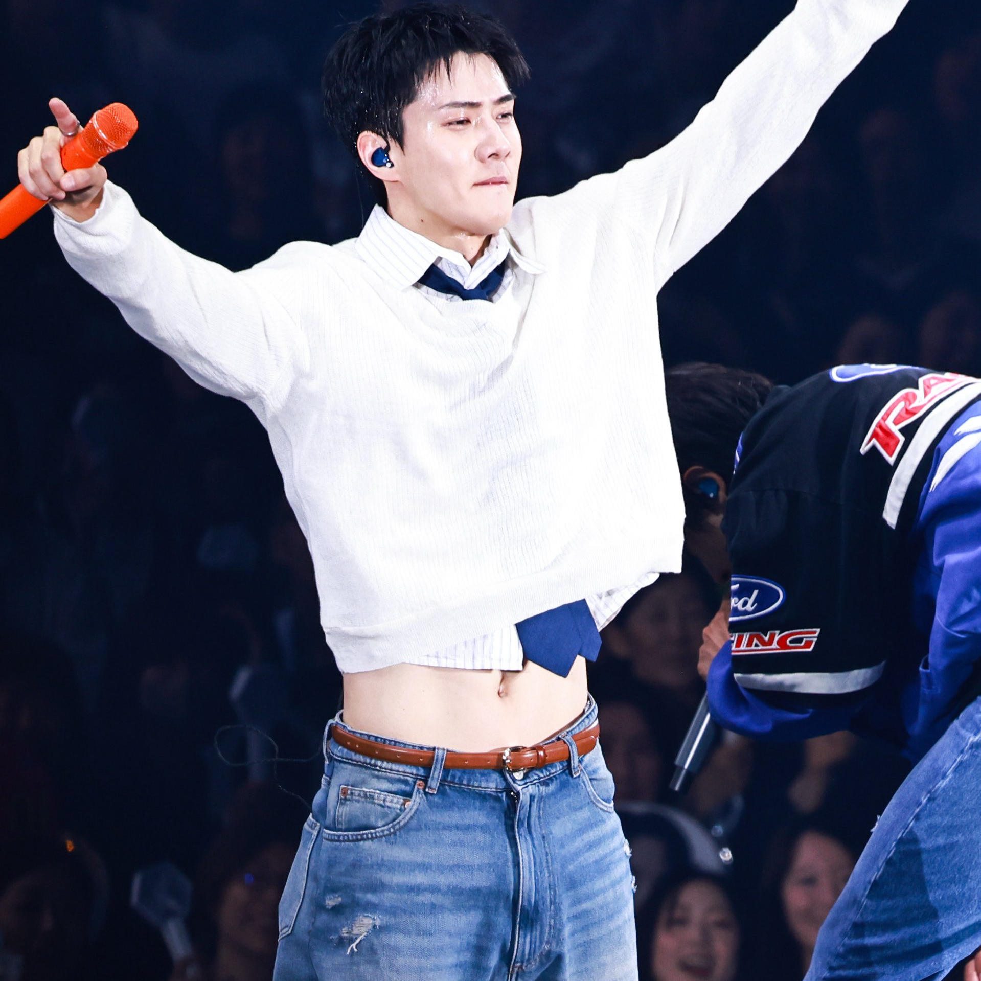세훈 (EXO)의 비하인드 컷