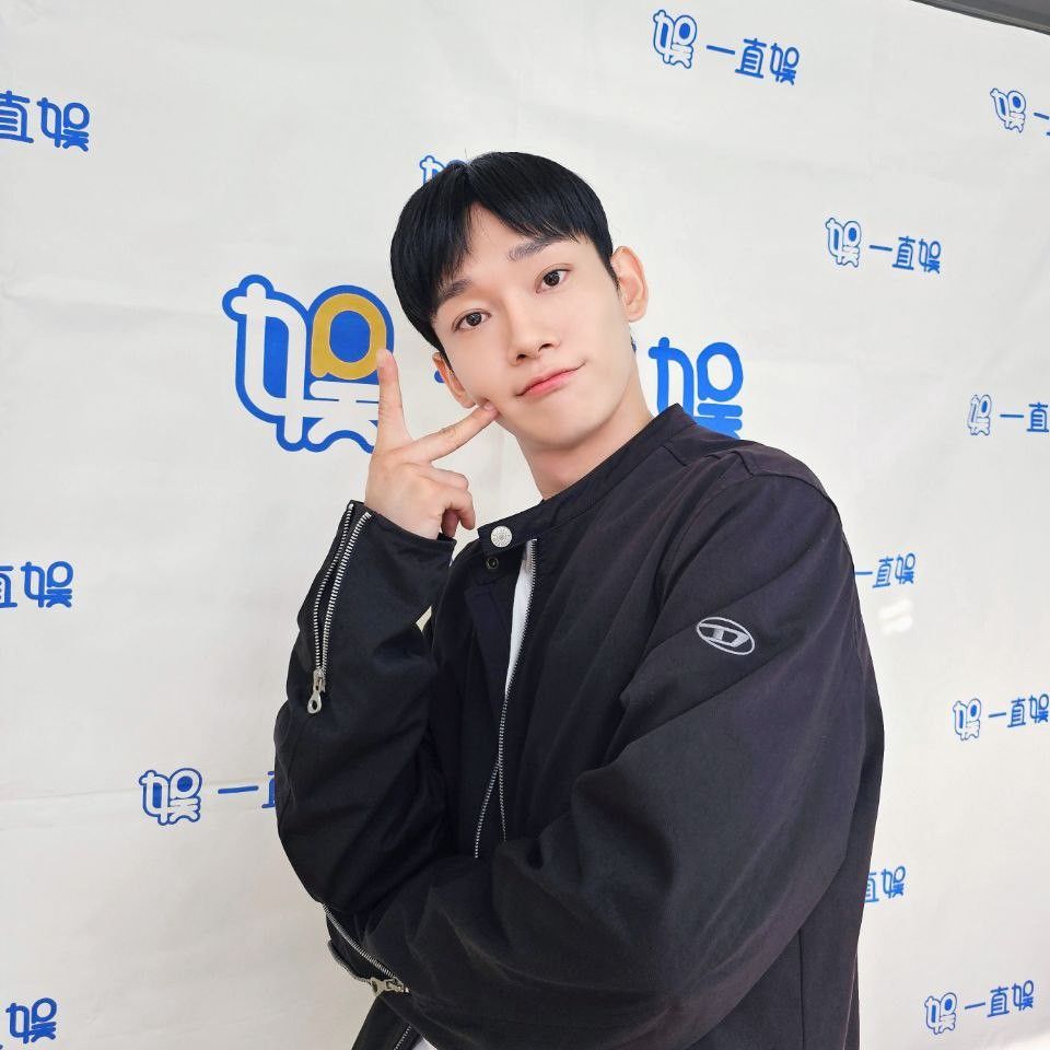 Foto terbaru Chen (EXO)