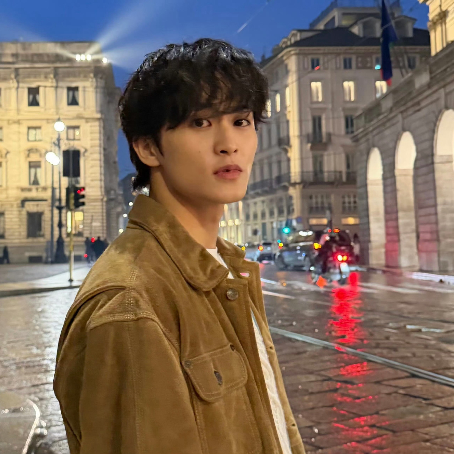 A moment captured by Mark (NCT 127, NCT DREAM)'s fan