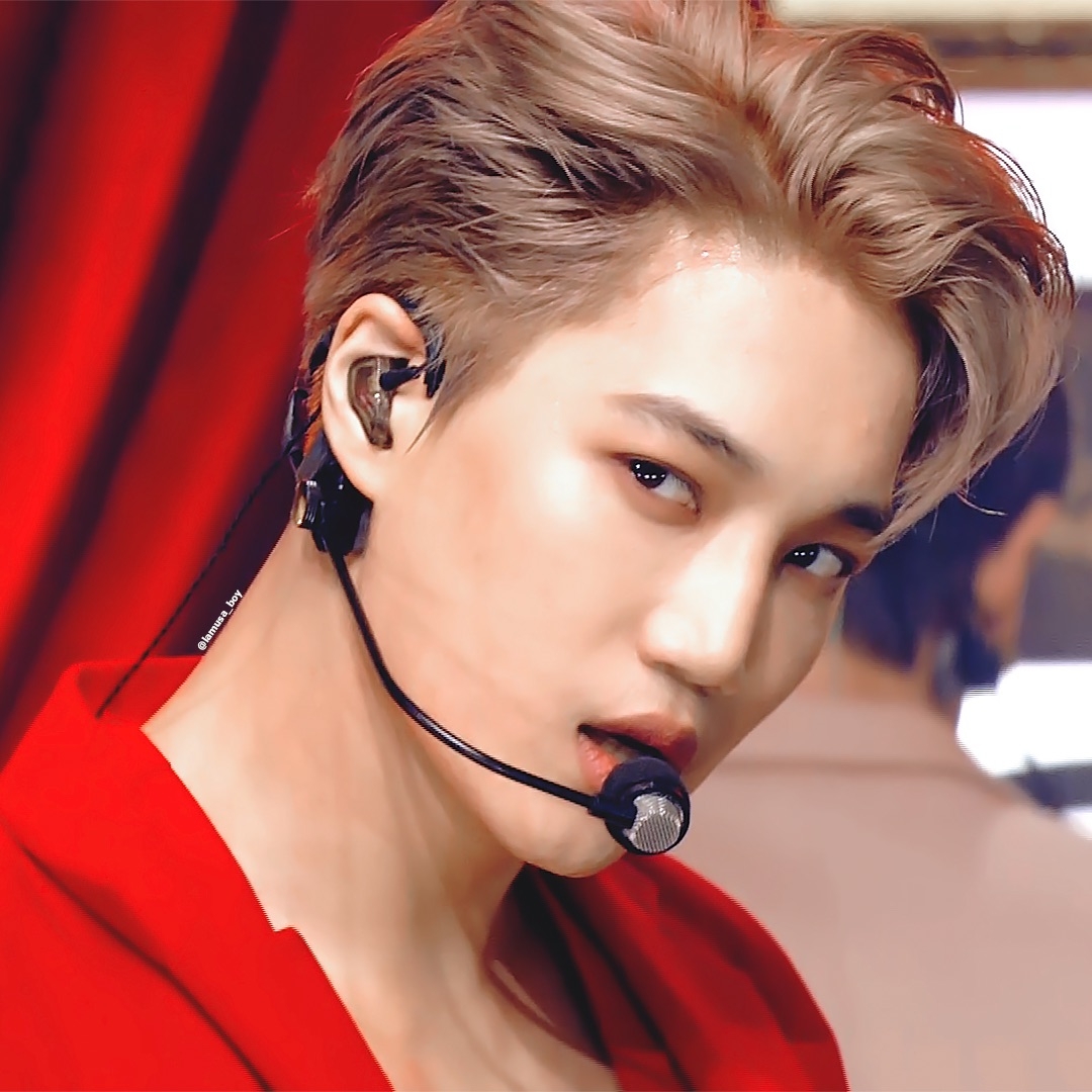 Potret di balik layar Kai (EXO)