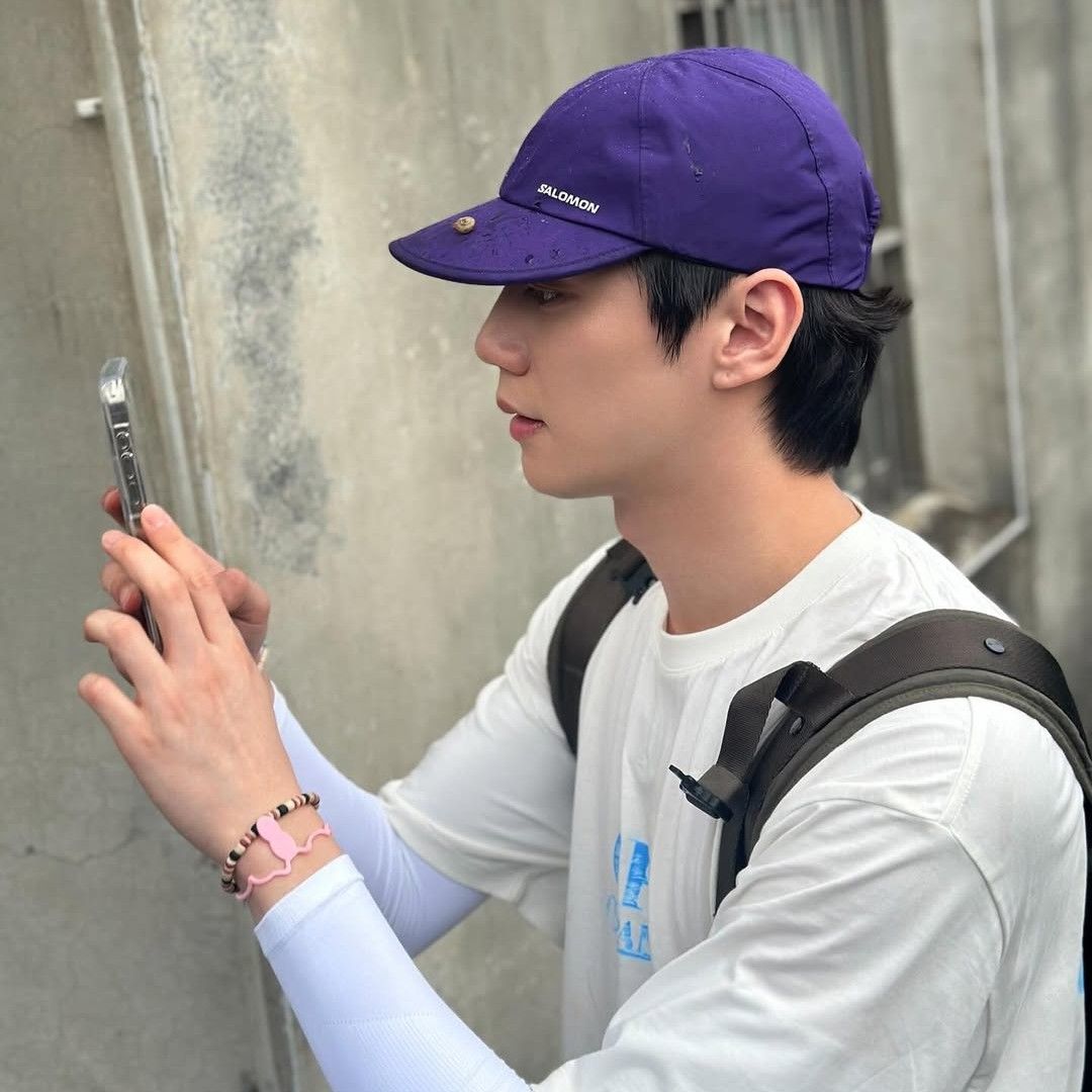 A moment captured by Lee Junyoung's fan