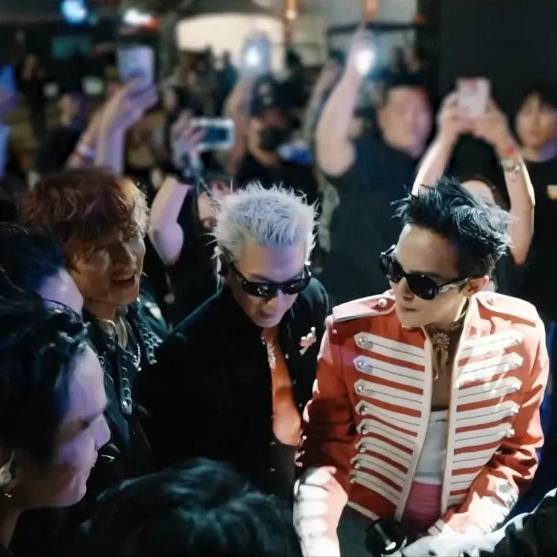 Recent activity shot of G-DRAGON (BIGBANG)