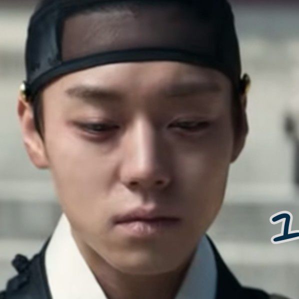 Behind-the-scenes cut of Park Jihoon