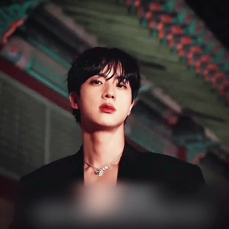 진 (방탄소년단) 최근 활동샷