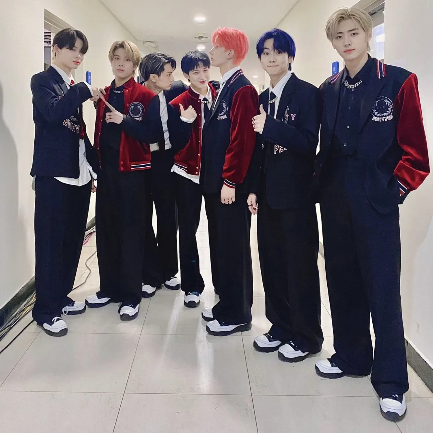 ENHYPEN的最新照片