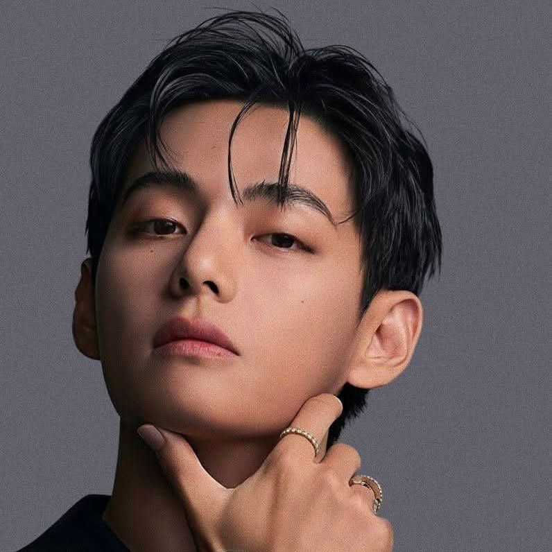 V (BTS)の最近の活動写真