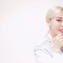 Latest photo of MAMAMOO