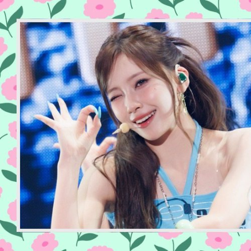 A moment captured by Mayuka (NiziU)'s fan