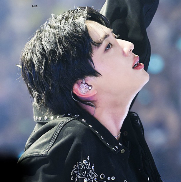Potret di balik layar Jin (BTS)