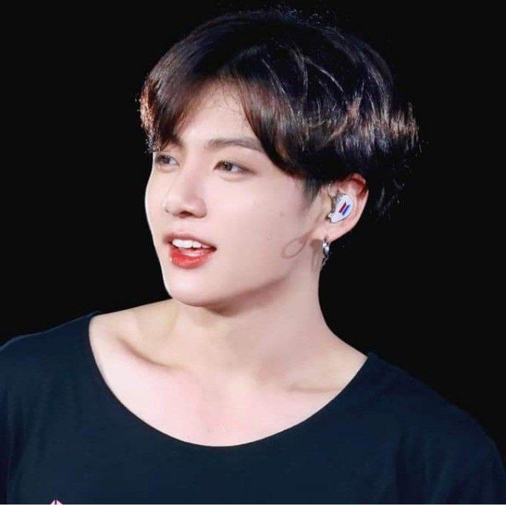 정국 (방탄소년단)의 최신 사진