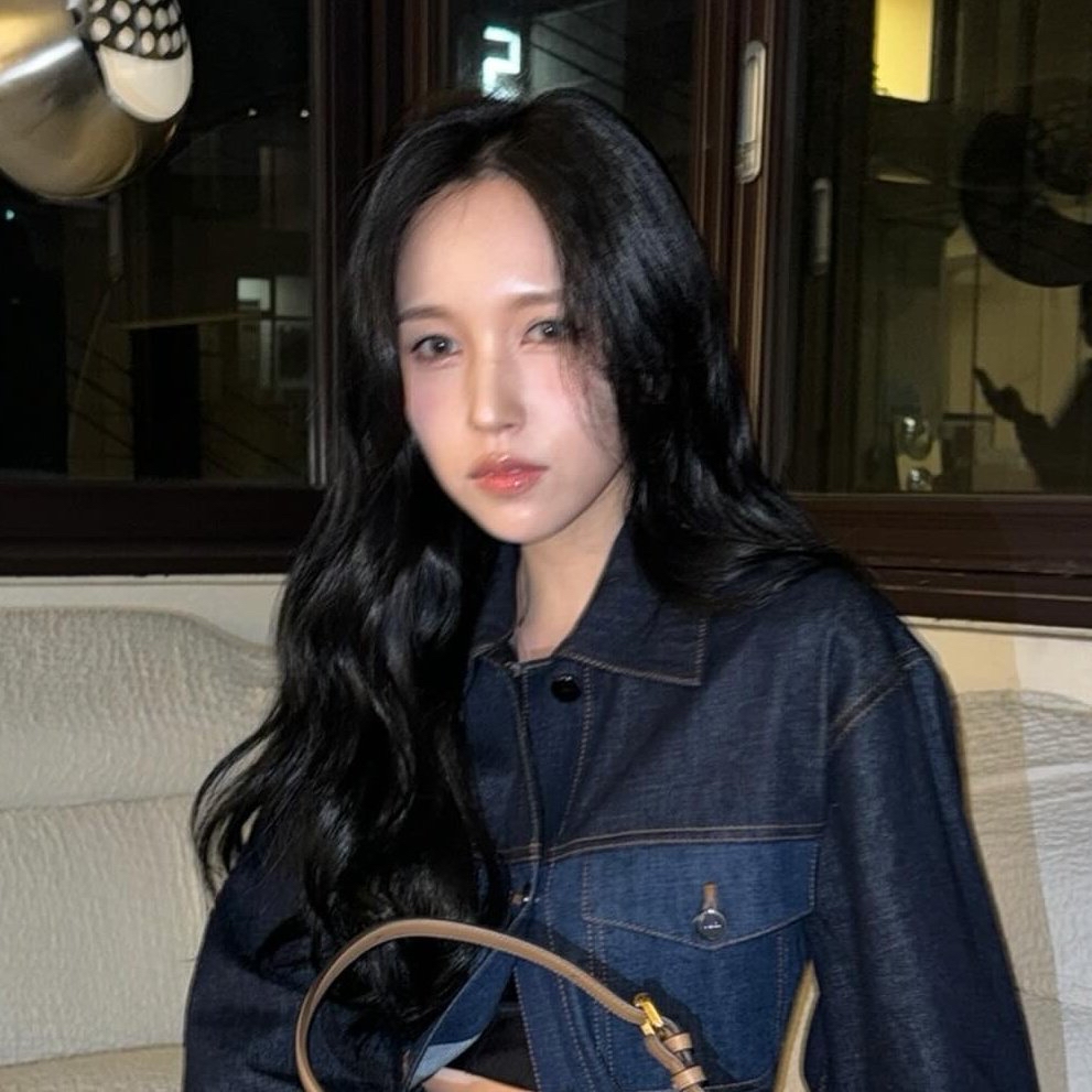 Mina (TWICE)的最新照片