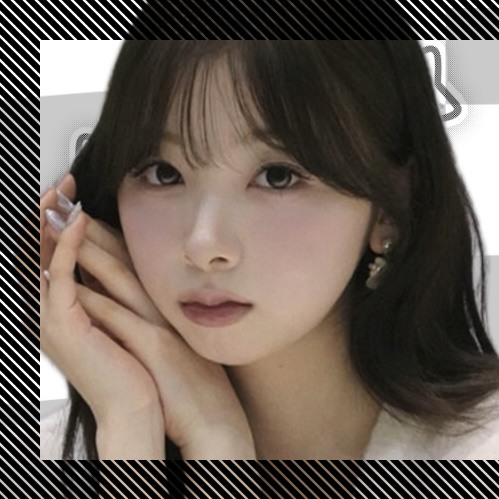 Latest photo of Miihi (NiziU)