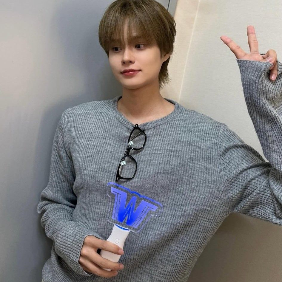 Recent activity shot of Lee Daehwi (AB6IX)