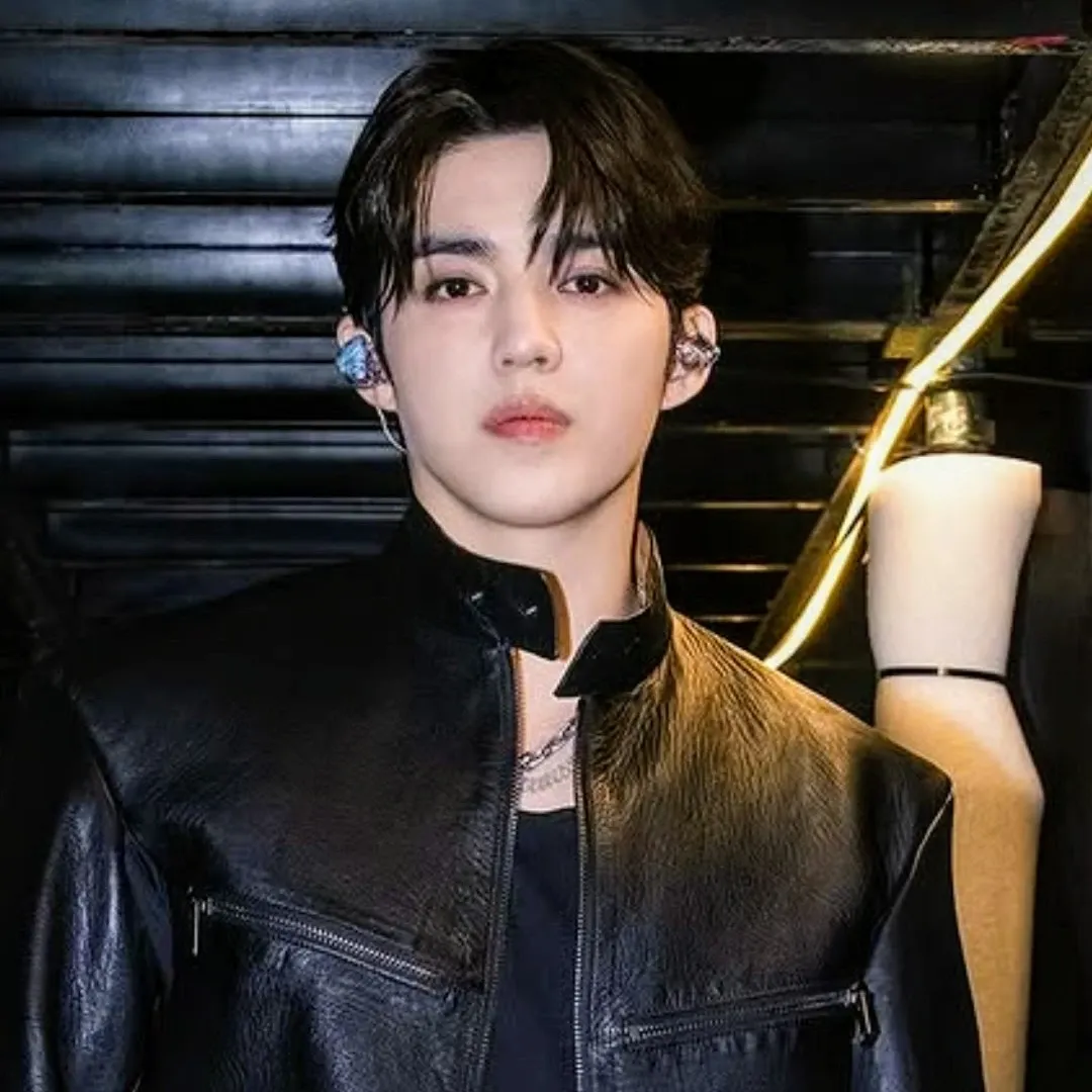 A moment captured by S.Coups (SEVENTEEN)'s fan