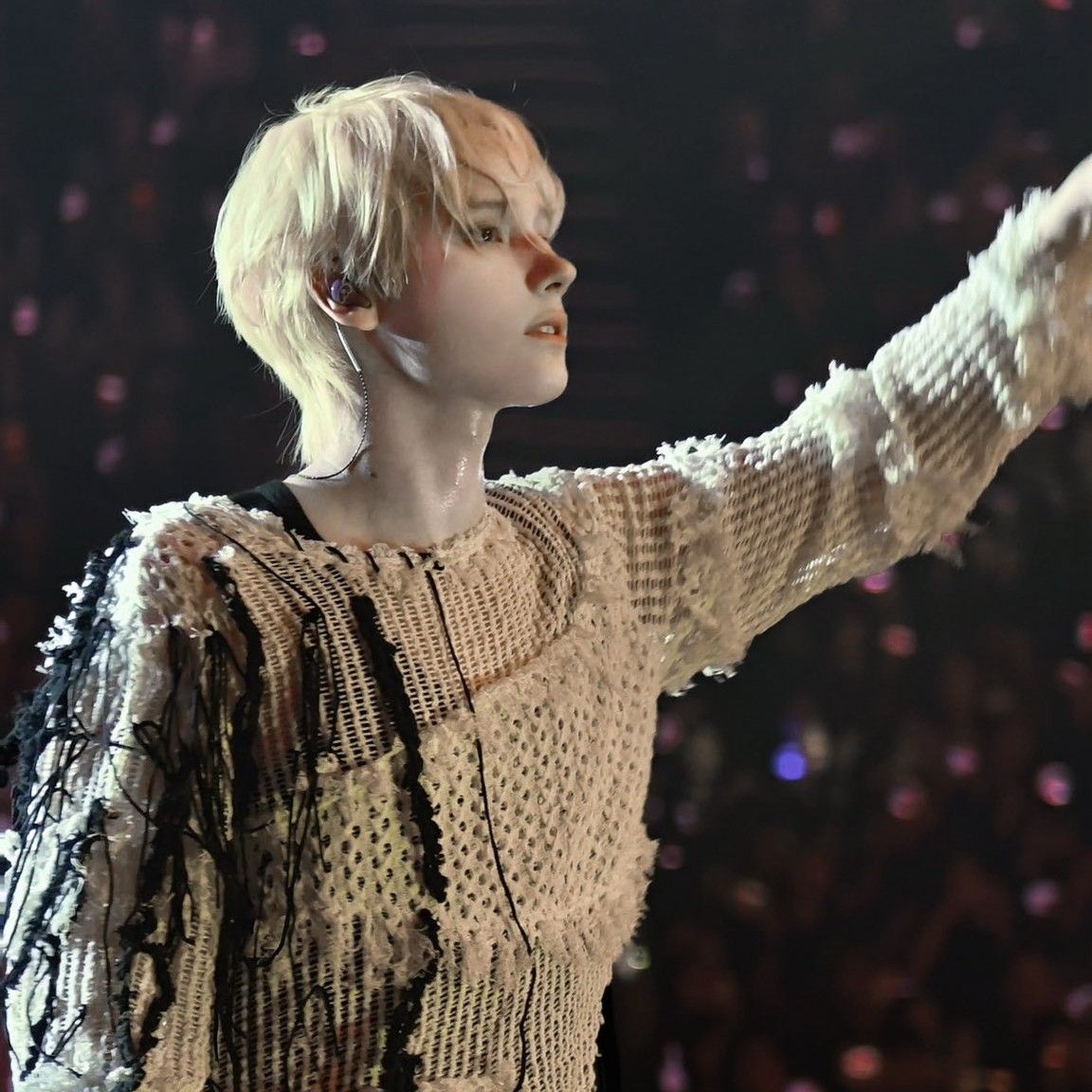 Behind-the-scenes cut of HueningKai (TOMORROW X TOGETHER)