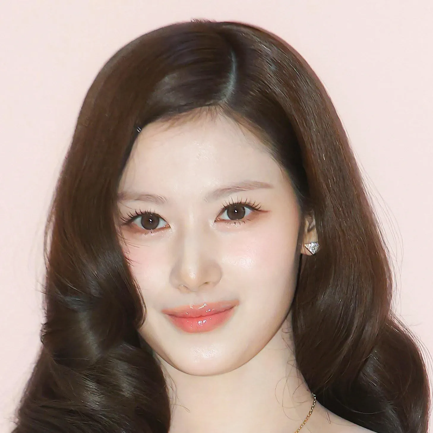 サナ (TWICE)の最新写真