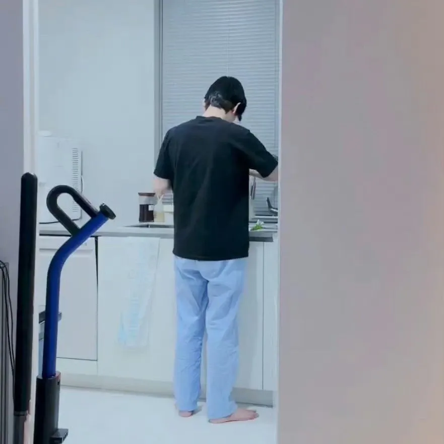 A moment captured by Baekhyun (EXO)'s fan