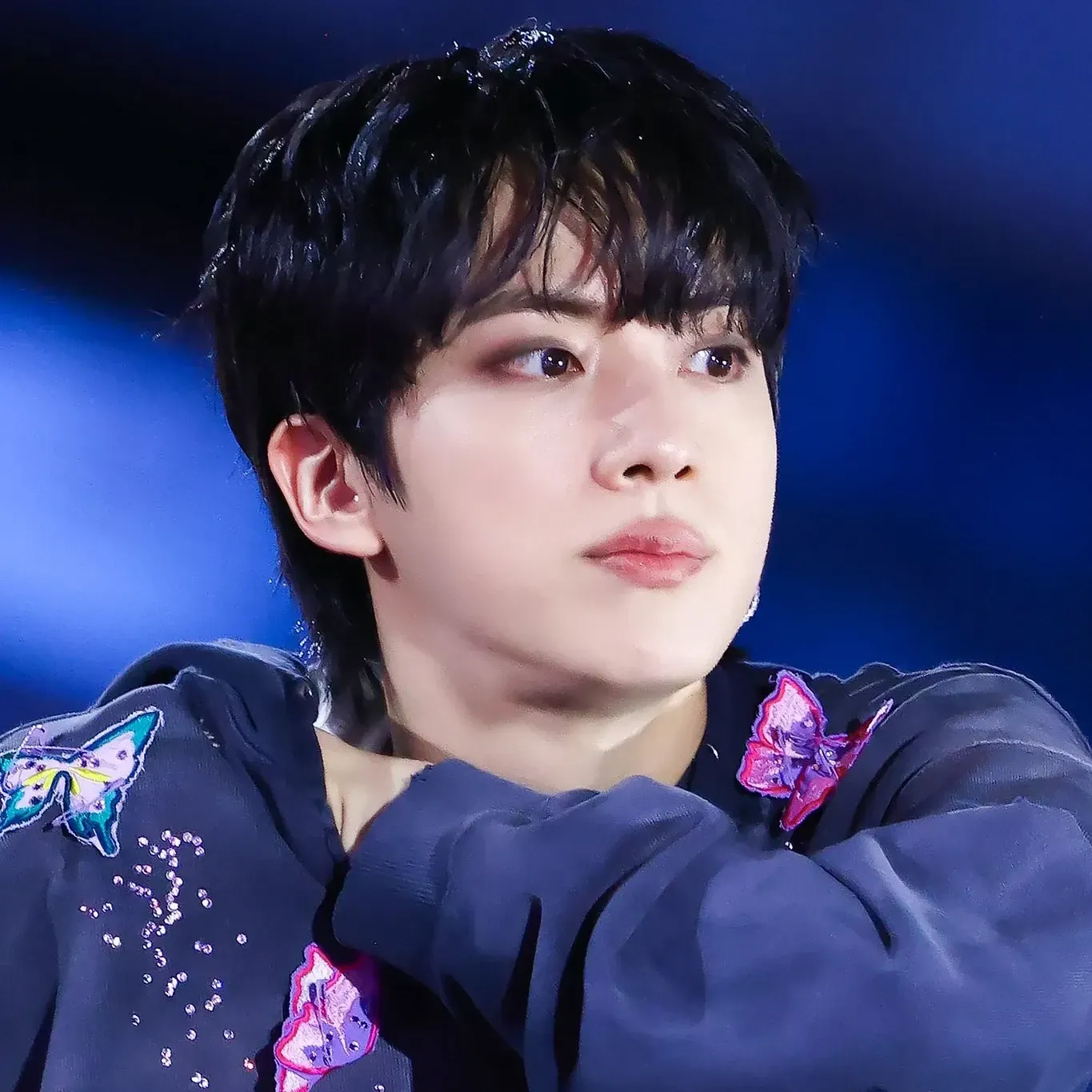 진 (방탄소년단)의 비하인드 컷