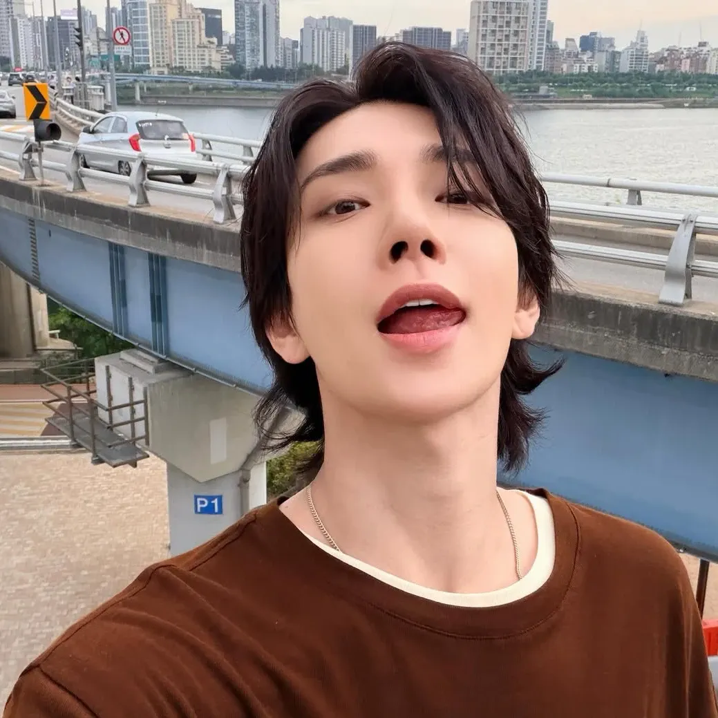Foto terbaru Joshua (SEVENTEEN)