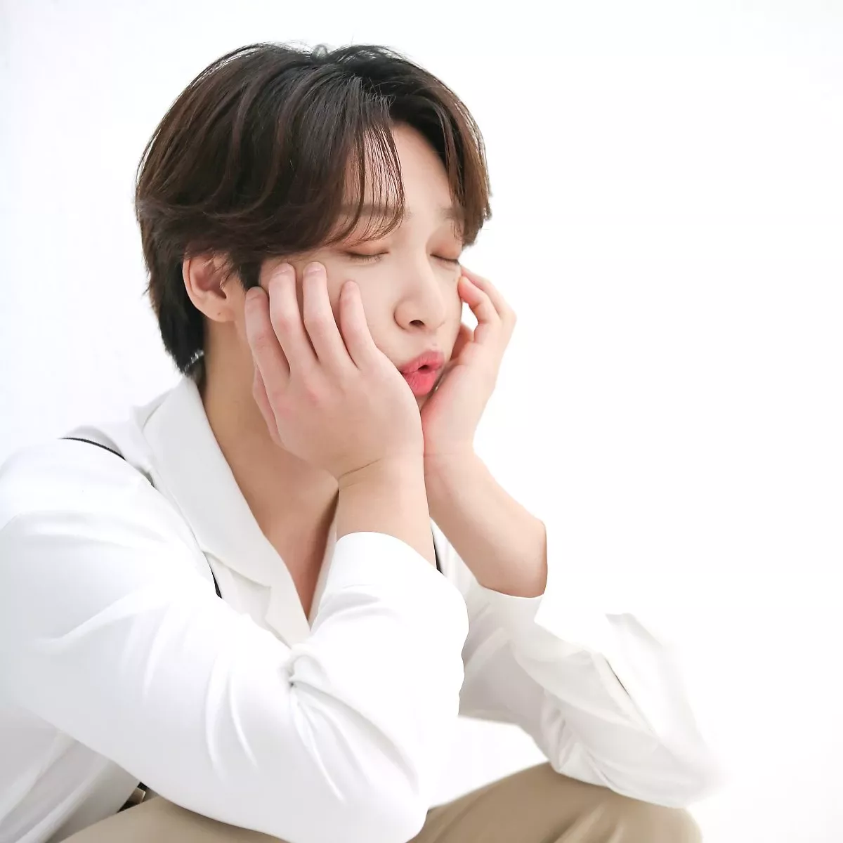 Recent activity shot of Jeong Sewoon