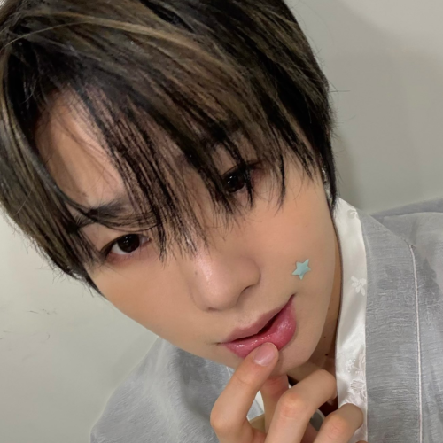 Recent activity shot of Wonjun (WHIB)