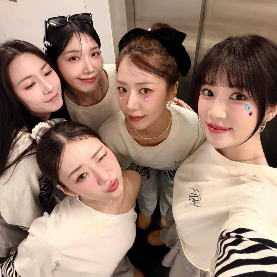 Latest photo of Kim Namjoo (Apink)