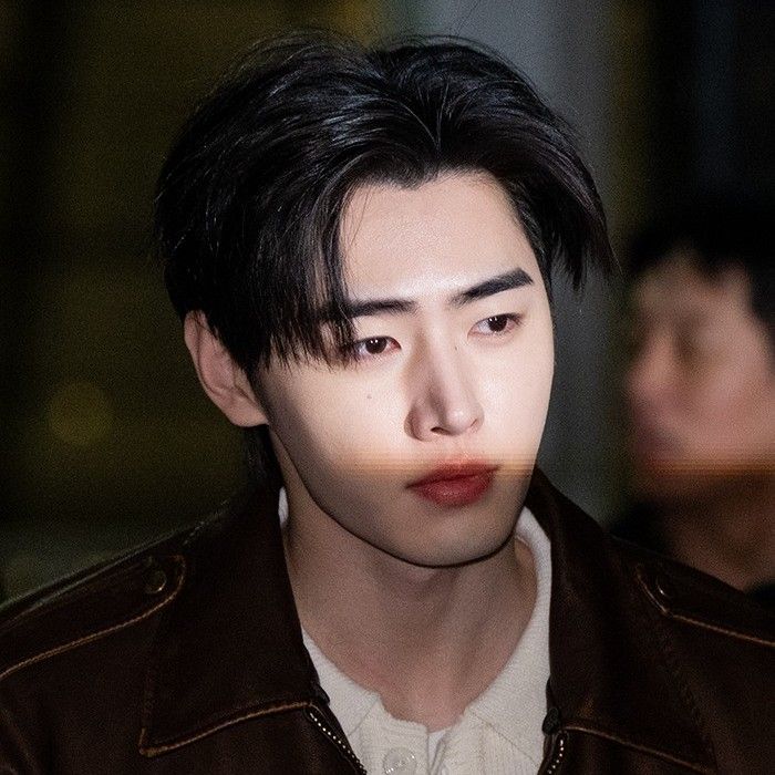 Behind-the-scenes cut of Sunghoon (ENHYPEN)